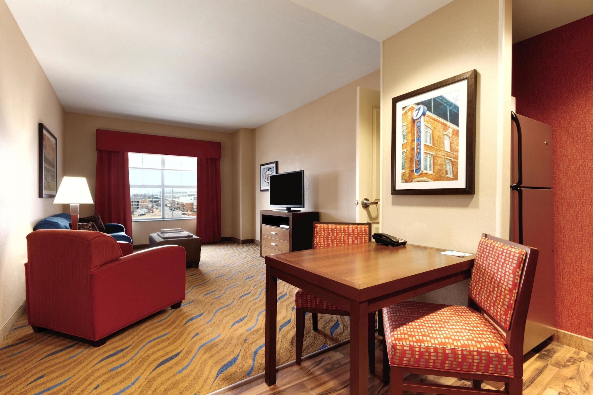 Hilton Garden Inn Oklahoma City/Bricktown Экстерьер фото