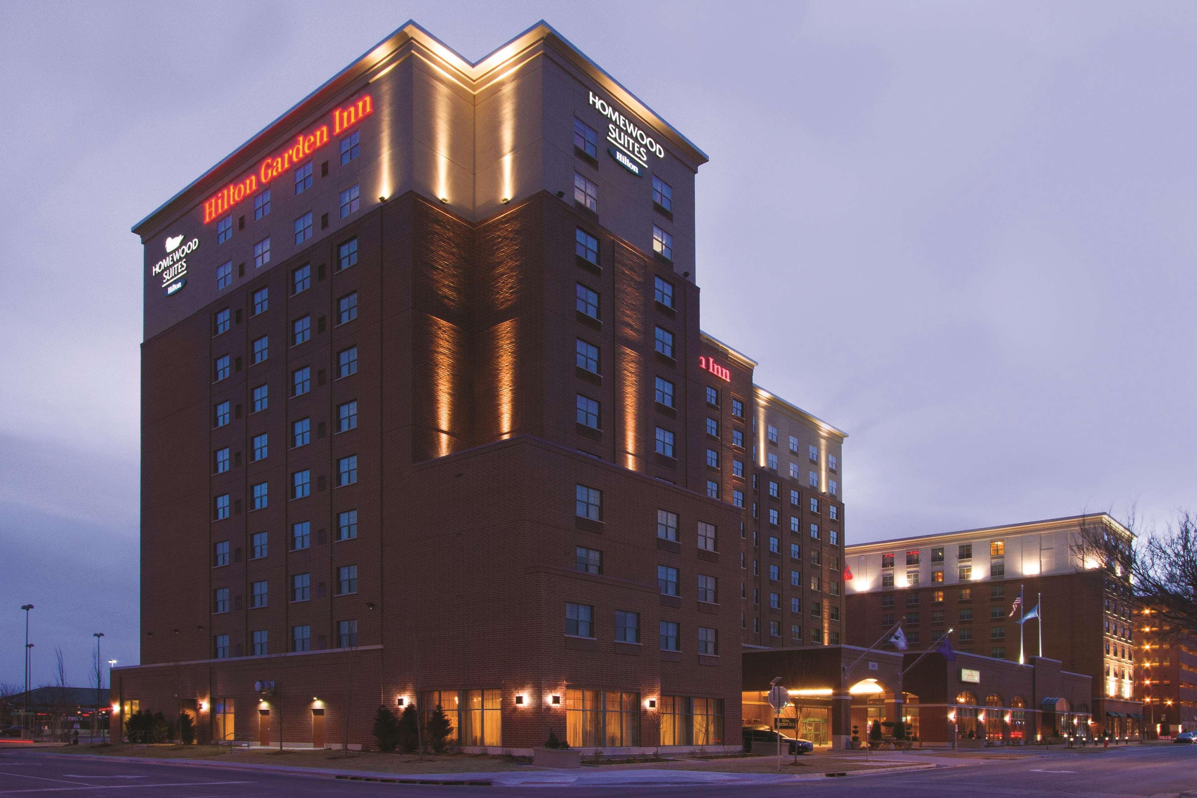 Hilton Garden Inn Oklahoma City/Bricktown Экстерьер фото