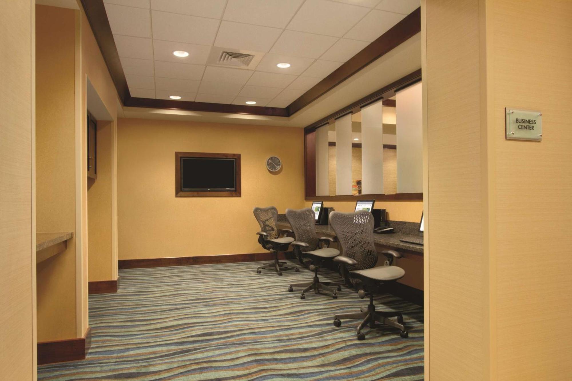 Hilton Garden Inn Oklahoma City/Bricktown Экстерьер фото