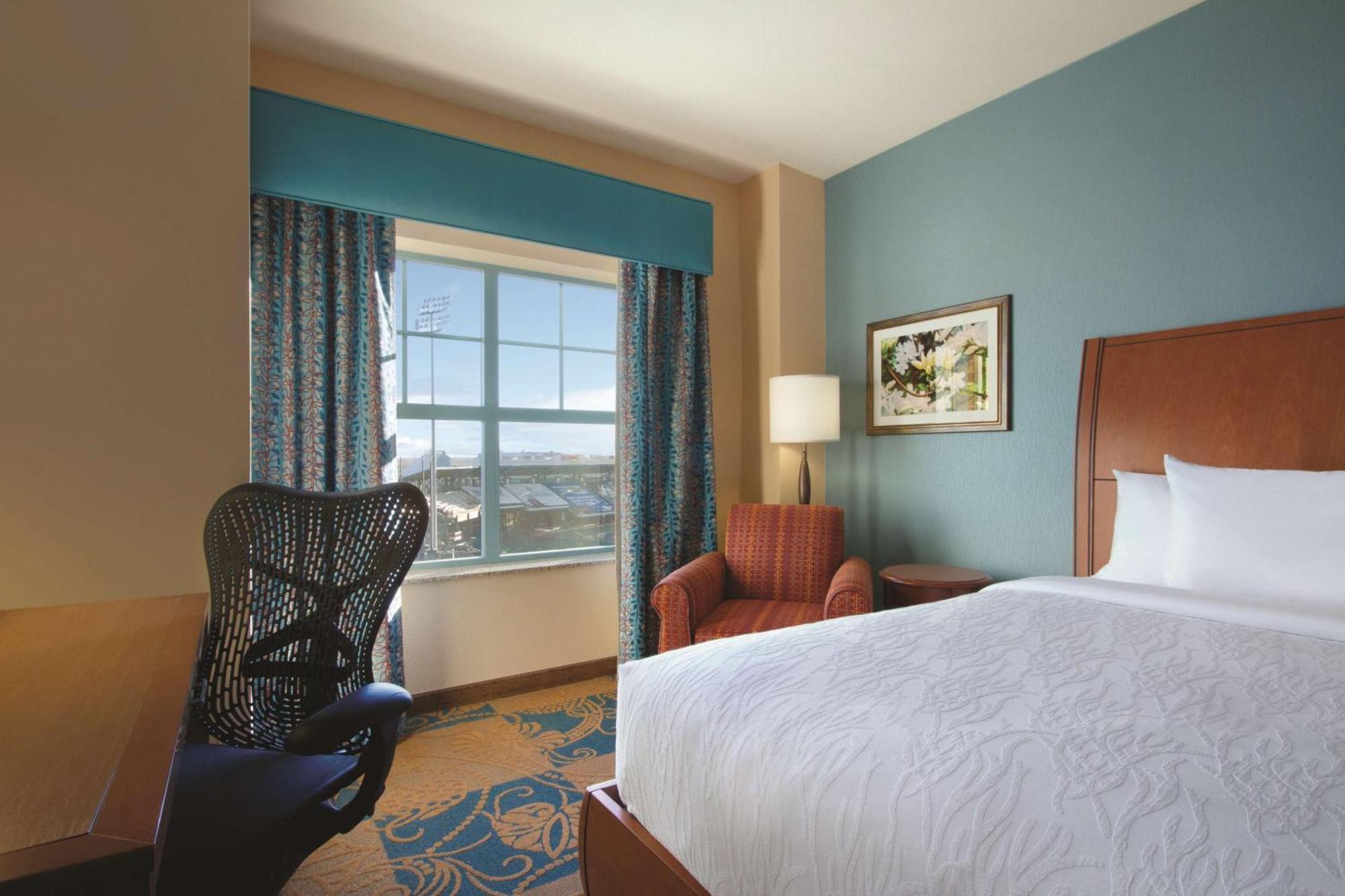 Hilton Garden Inn Oklahoma City/Bricktown Экстерьер фото