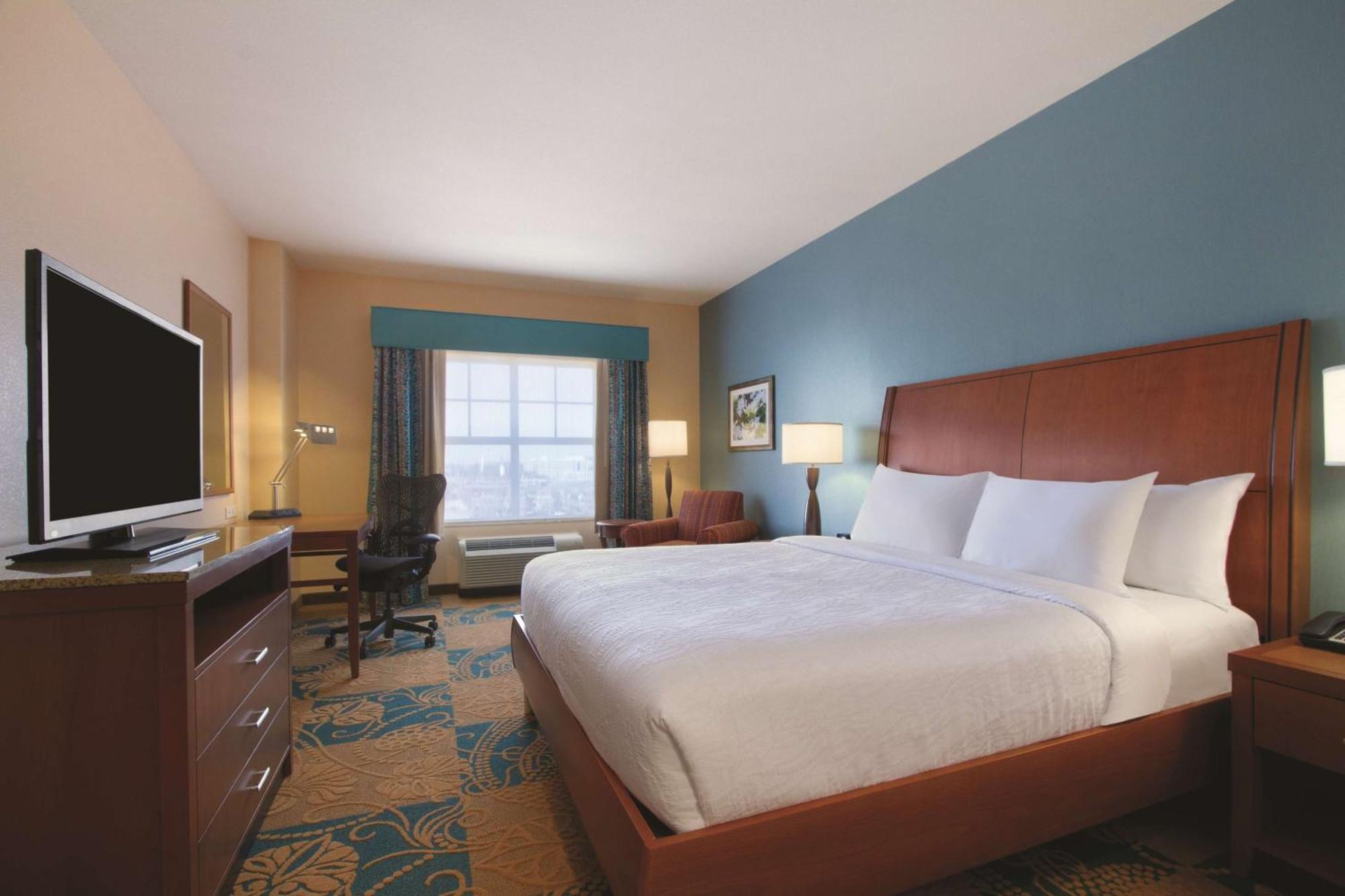 Hilton Garden Inn Oklahoma City/Bricktown Экстерьер фото
