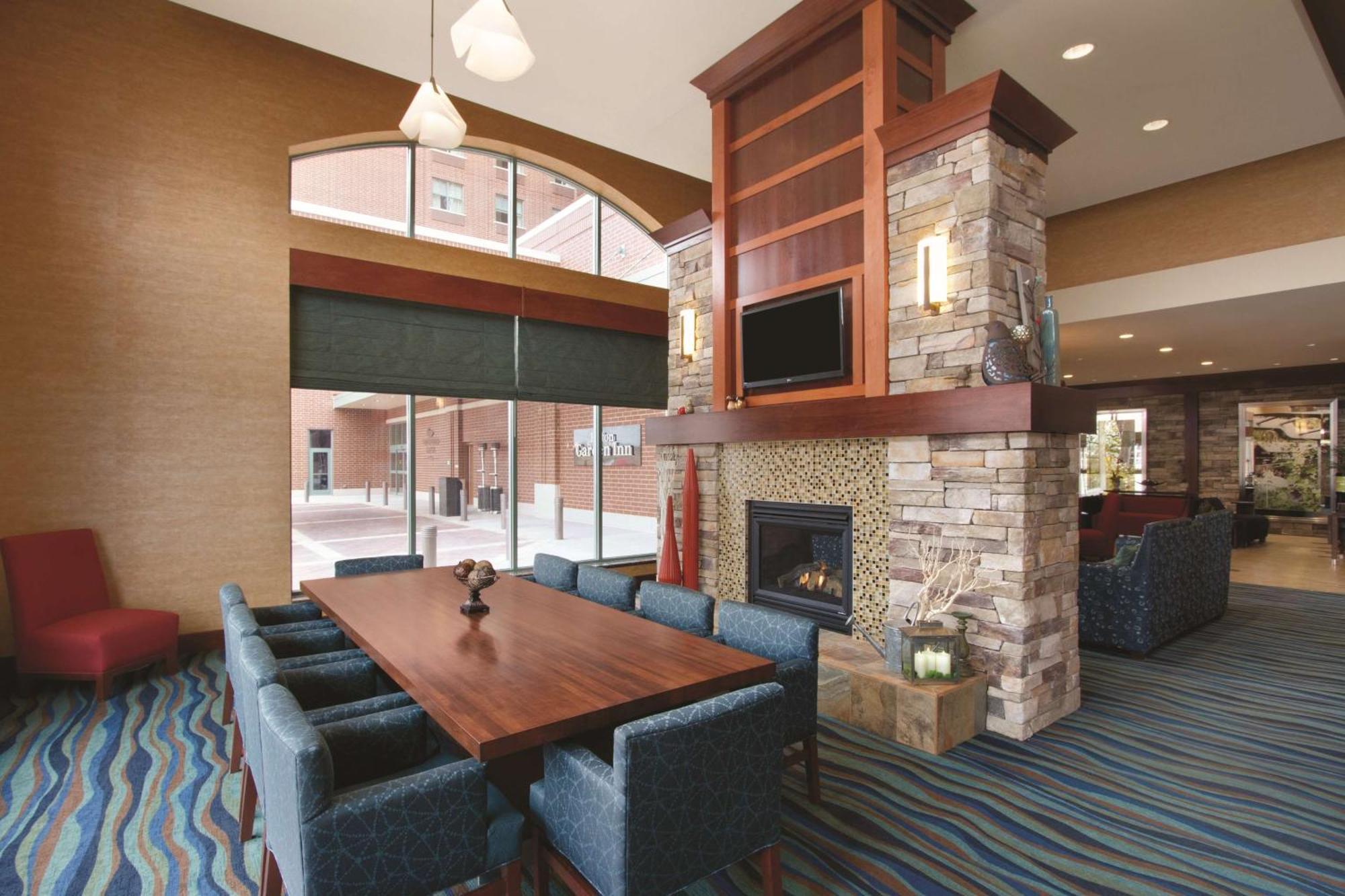 Hilton Garden Inn Oklahoma City/Bricktown Экстерьер фото
