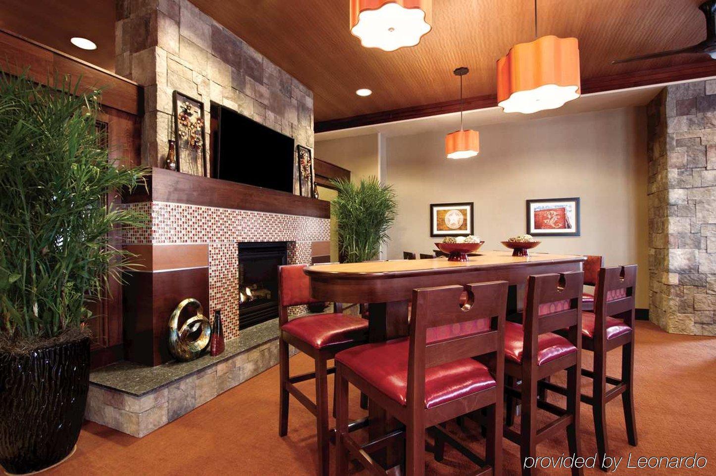 Hilton Garden Inn Oklahoma City/Bricktown Экстерьер фото